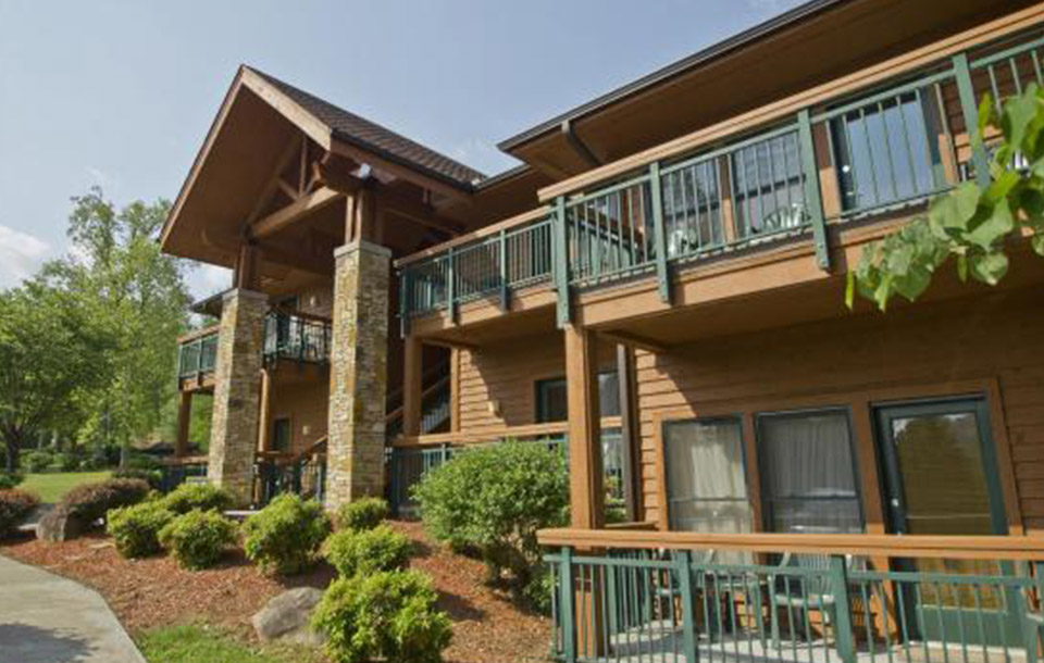 Bent Creek Golf Village, Gatlinburg, TN BathTubGuys Refinishing